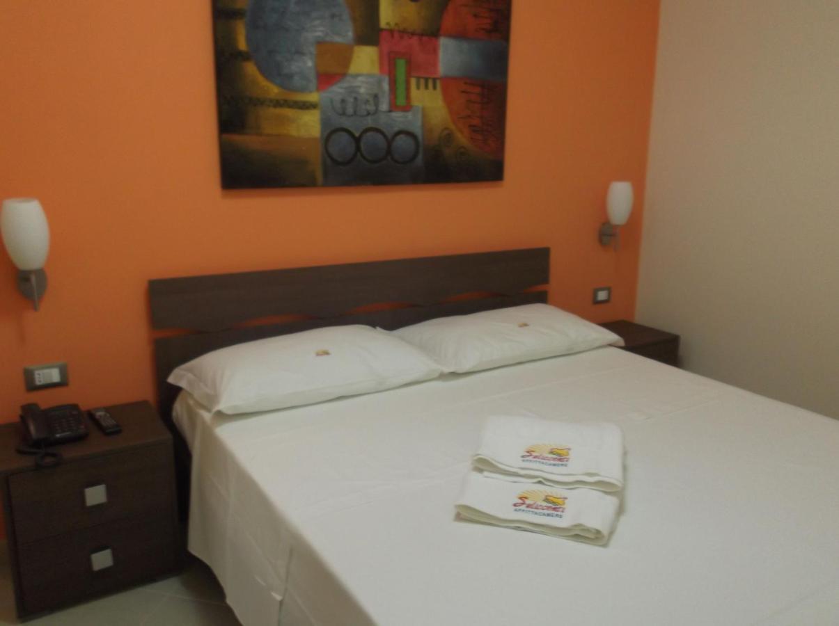 Suliccenti B&B Marzamemi Bagian luar foto